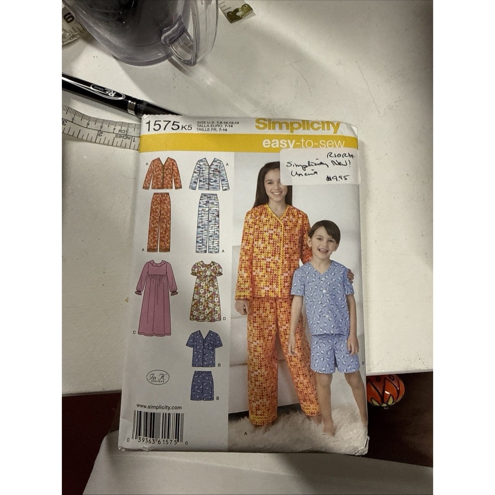 1575 Simplicity Easy Girls & Boys Lounge Wear Pajamas Size 7-14 New Uncut - Picture 2 of 2